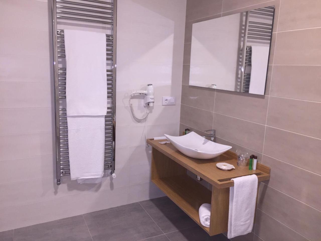 Hotel Celanova Eksteriør billede
